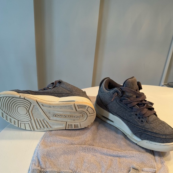 NIKE AIR JORDAN 3 Sneakers wool Gray RARE - Picture 3 of 4